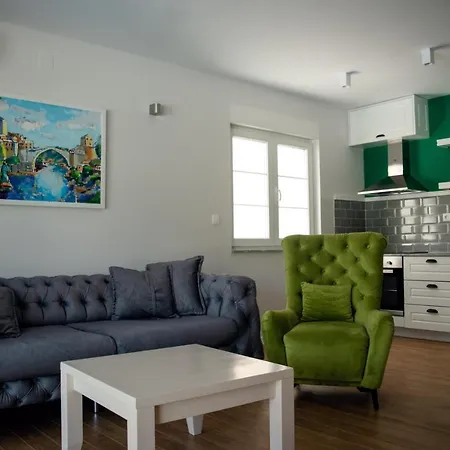 Villa Aqua