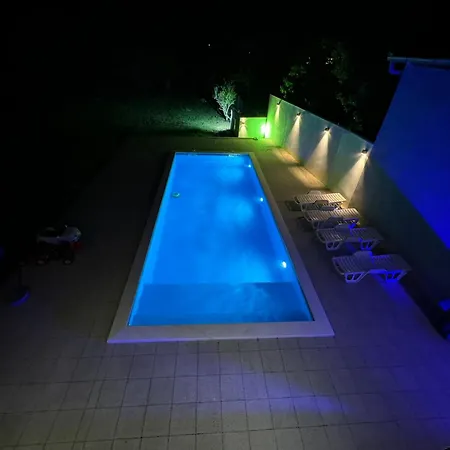 Aqua 别墅 莫斯塔尔