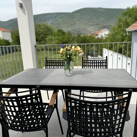 别墅 Aqua 莫斯塔尔